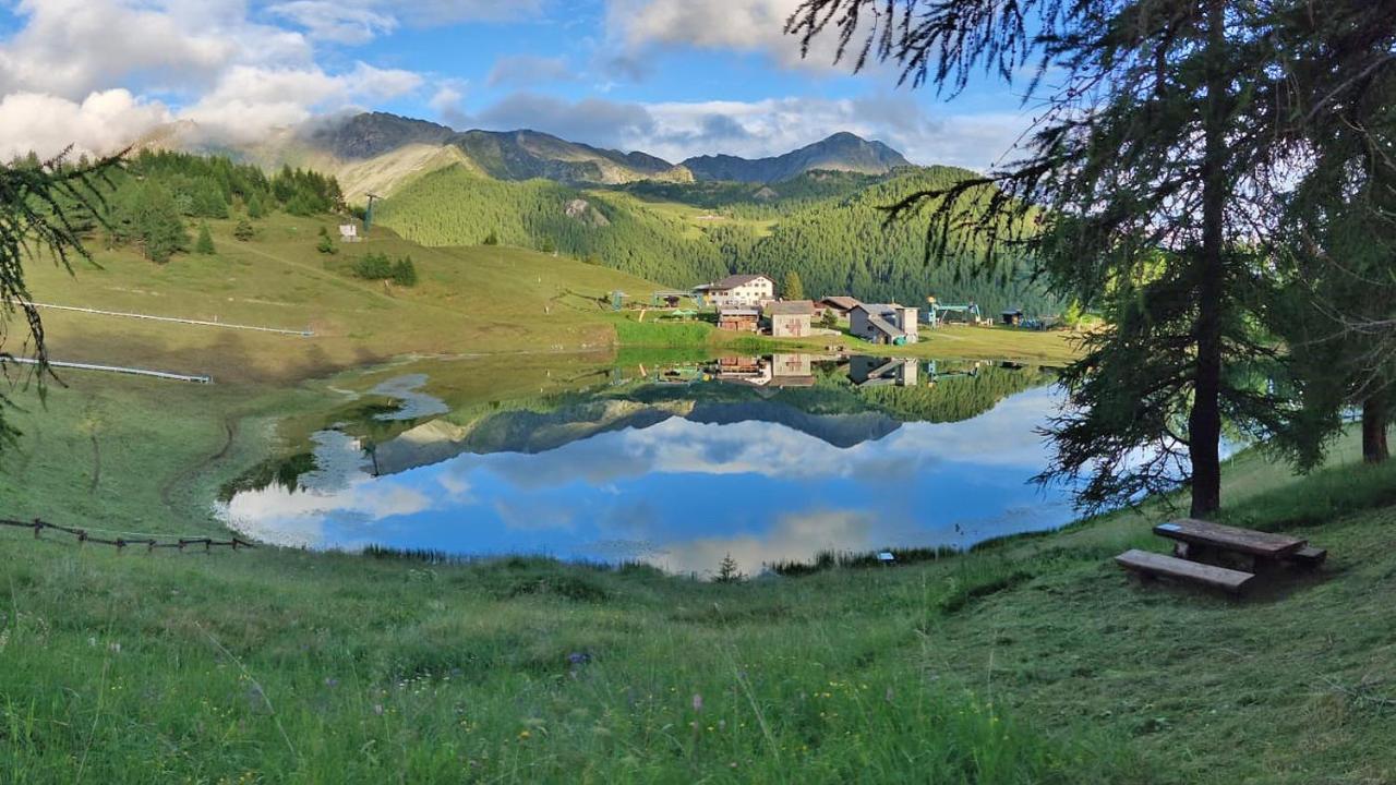 Locanda Ristorante Bar Del Lago Chamois Eksteriør bilde